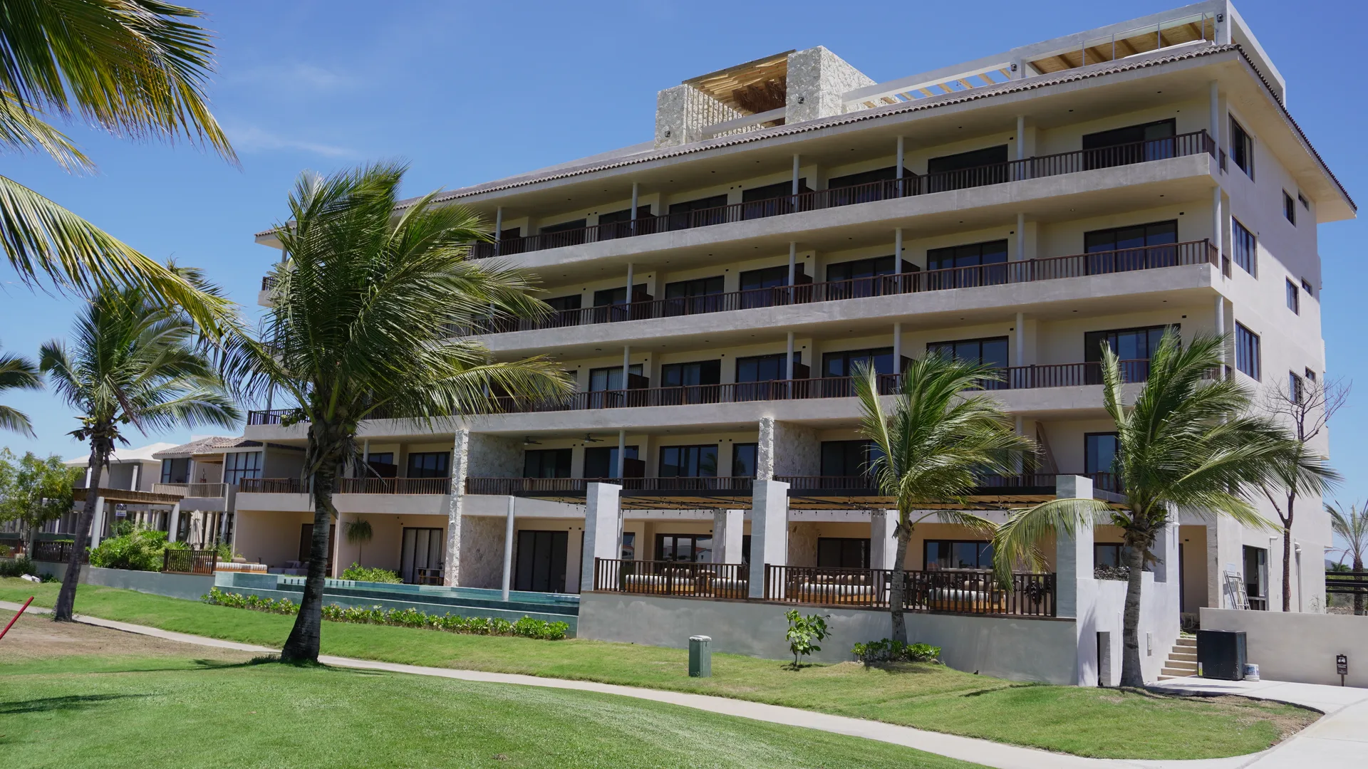 Mangata-golf-living-marina-campo-de-golf-mazatlan